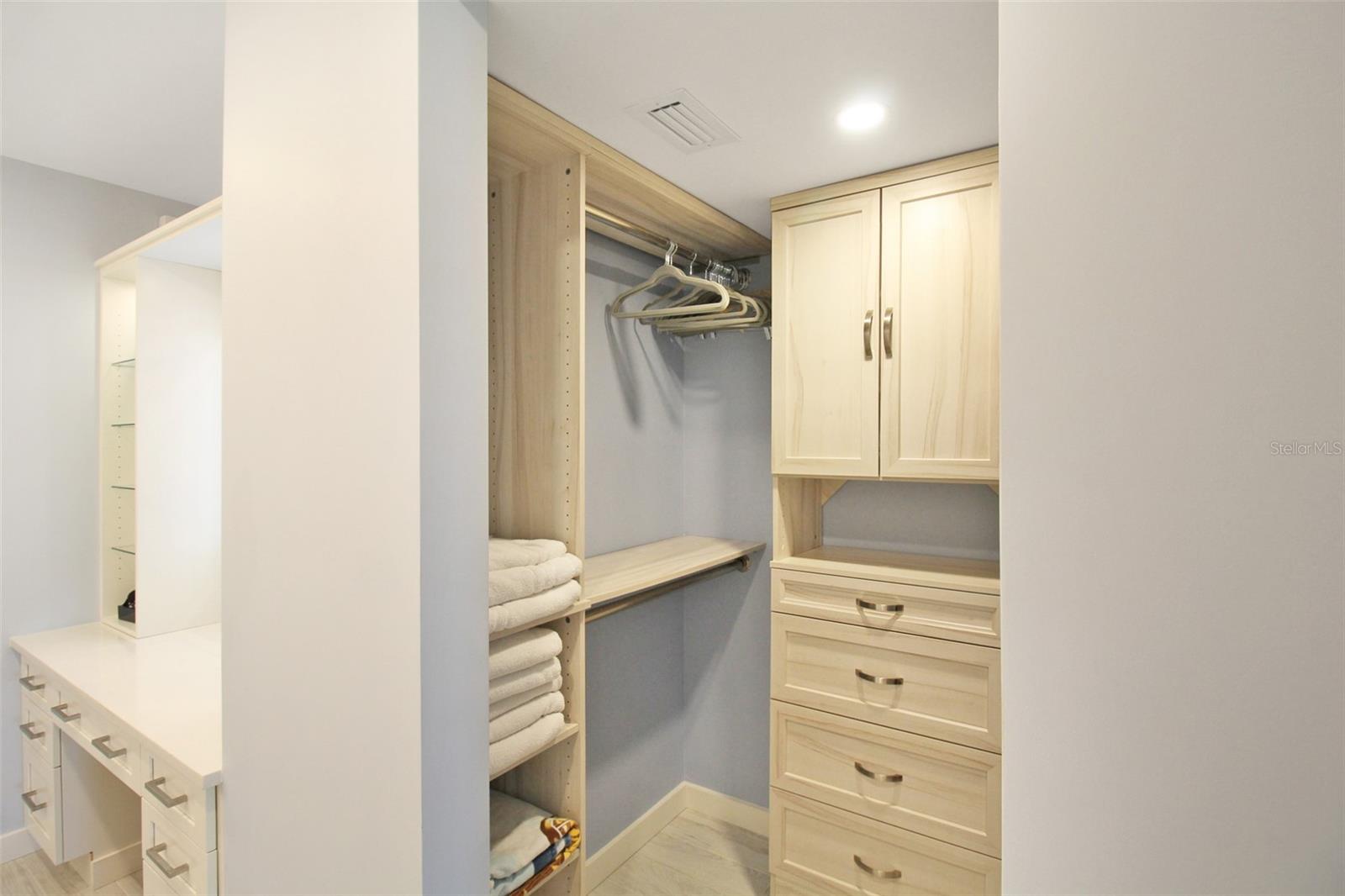 GULF & BAY CLUB BAYSIDE - Residential Lease