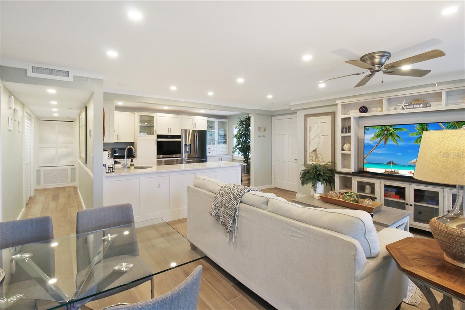 GULF & BAY CLUB BAYSIDE - Residential Lease