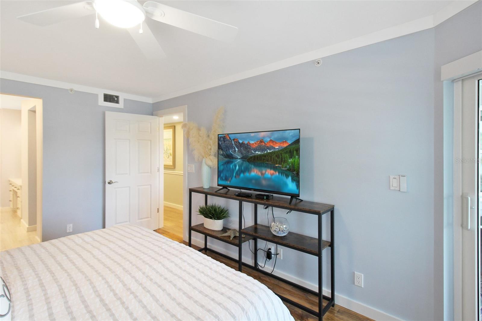 GULF & BAY CLUB BAYSIDE - Residential Lease