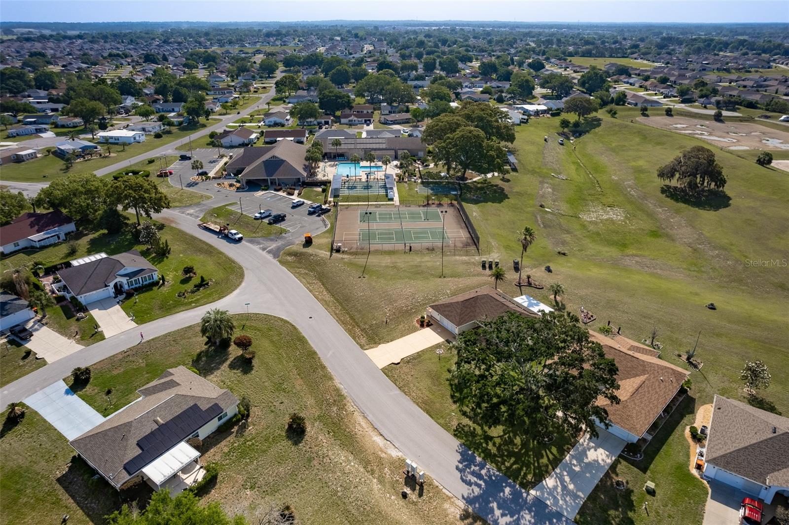 MARION LANDING - Residential