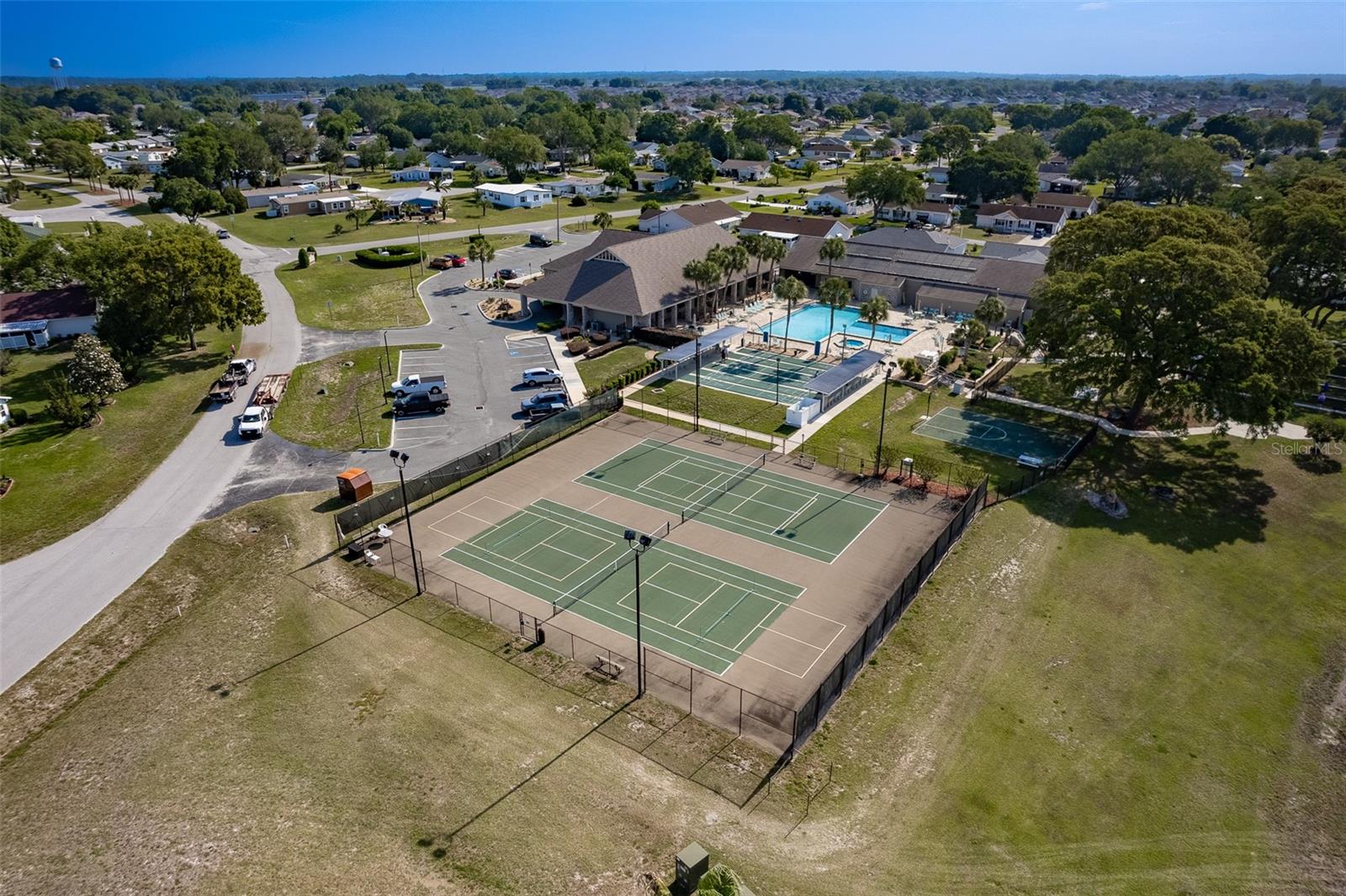 MARION LANDING - Residential