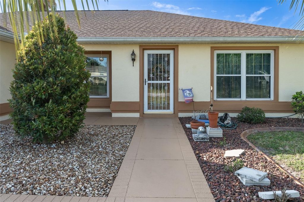 Photo of 8611 SW 65th Avenue Road, Ocala, FL 34476 (MLS # OM723672)