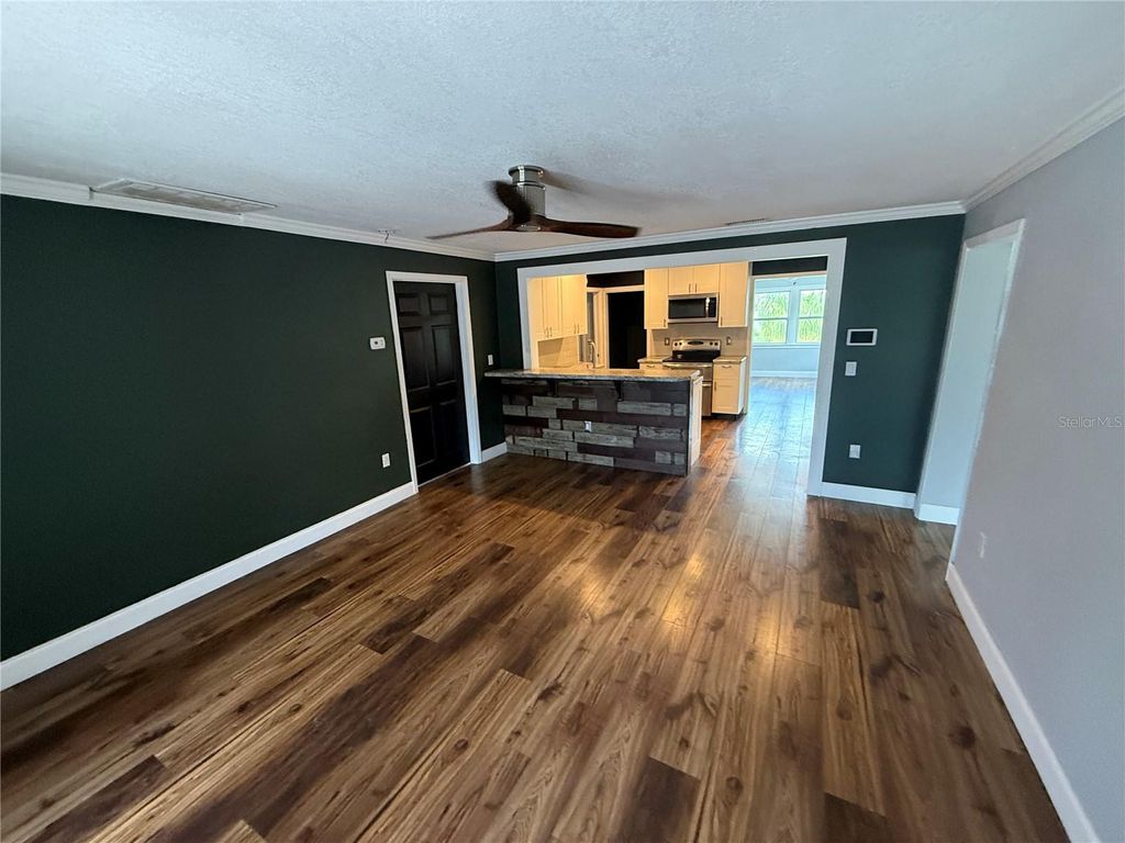 Photo of 2722 9th Avenue W, Bradenton, FL 34205 (MLS # TB8500234)