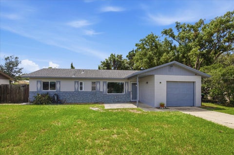 1412 Ormond Avenue, Apopka, FL 32703