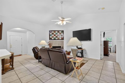 Tiny photo for 32510 Whitney Road, Leesburg, FL 34748 (MLS # G5109672)