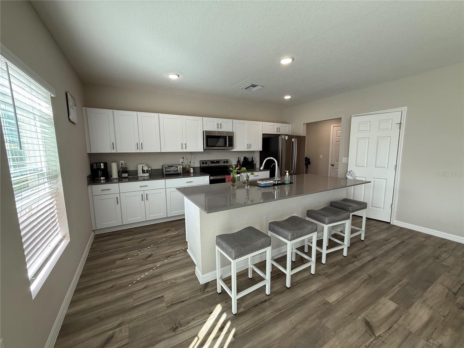 SCENIC TERRACE SOUTH PH 1 - Residential Lease