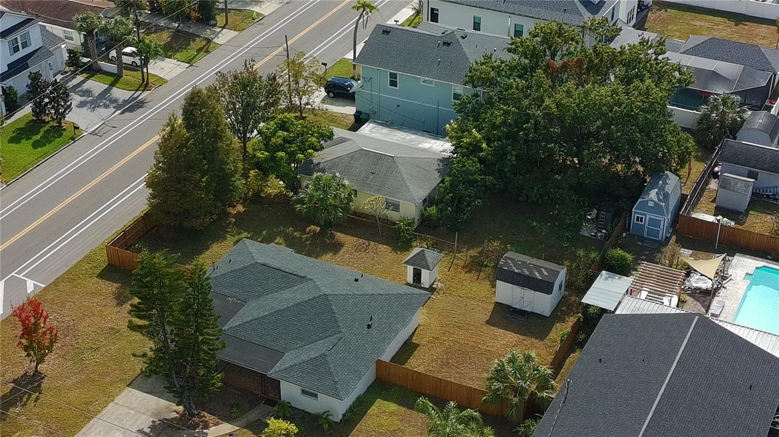 LINCOLN TERRACE - Land