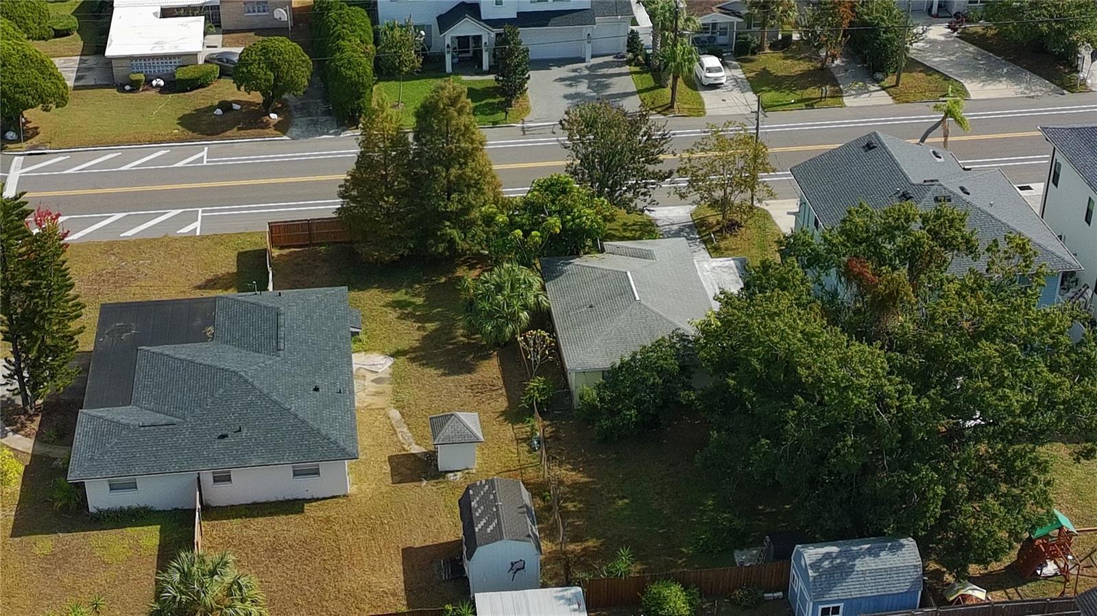 LINCOLN TERRACE - Land