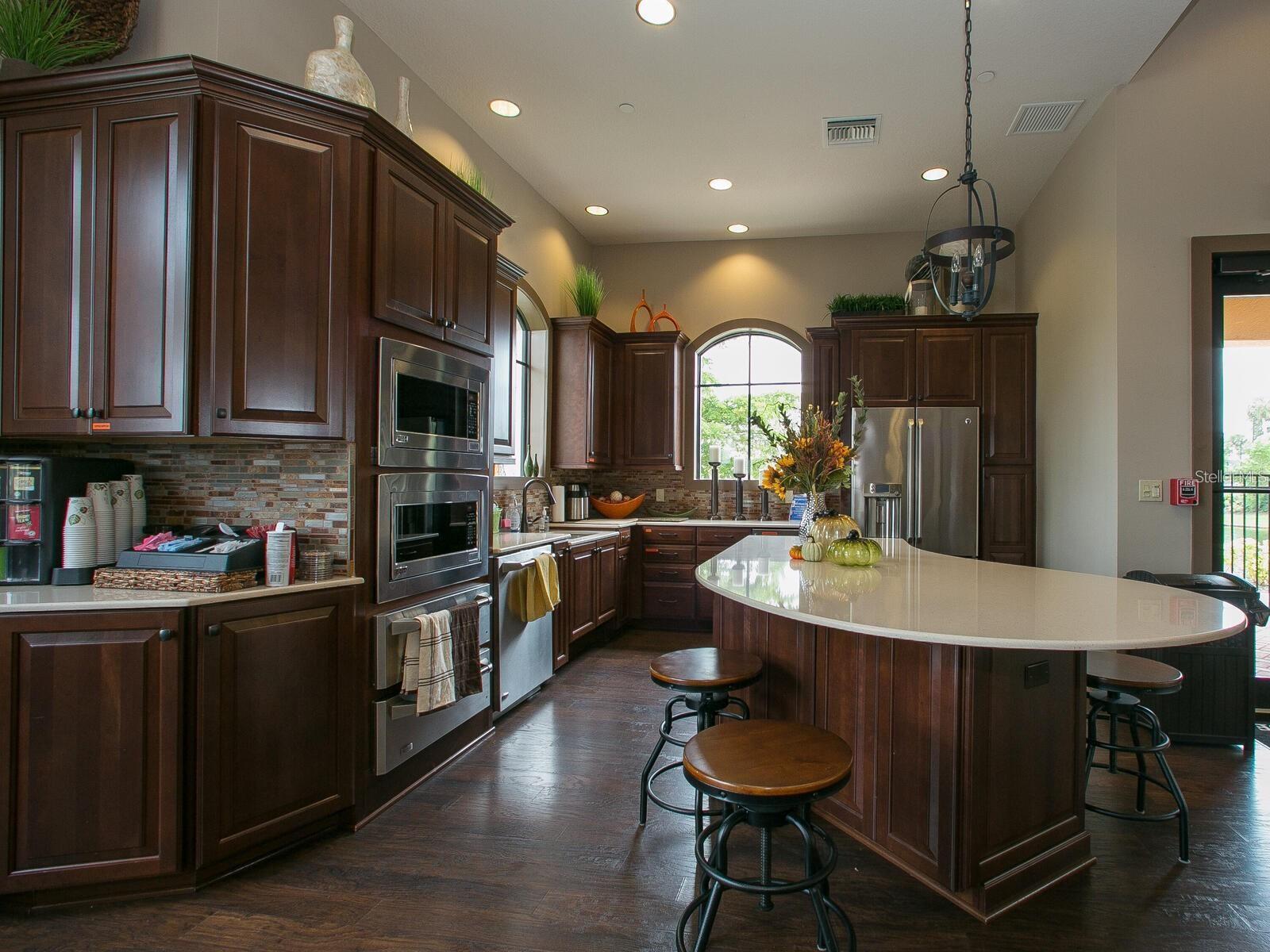 ESPLANADE BY SIESTA KEY - Residential