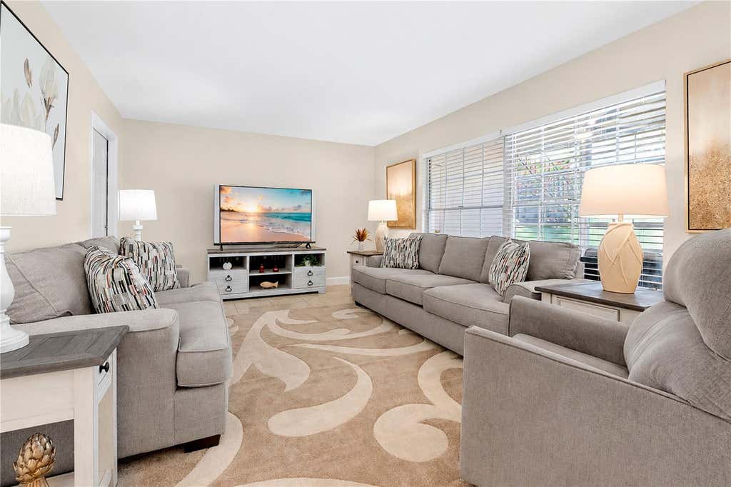 Photo of 1018 Plantation Drive #A18, Kissimmee, FL 34741 (MLS # S5154794)