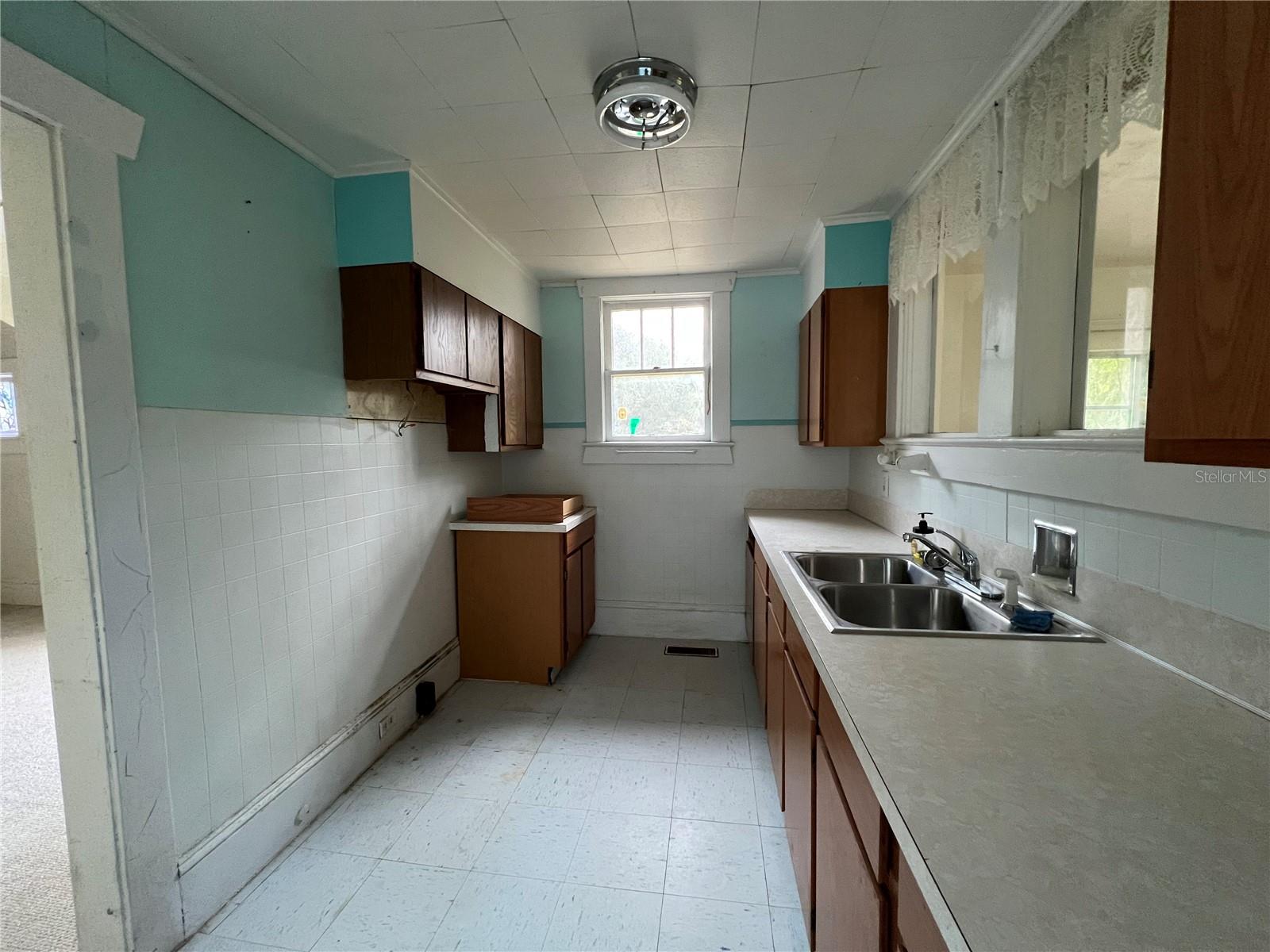 LAKE HELEN BLKS 50 & 61 BLAKEWOOD RESUB - Residential