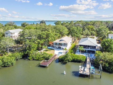 A home in OLDSMAR