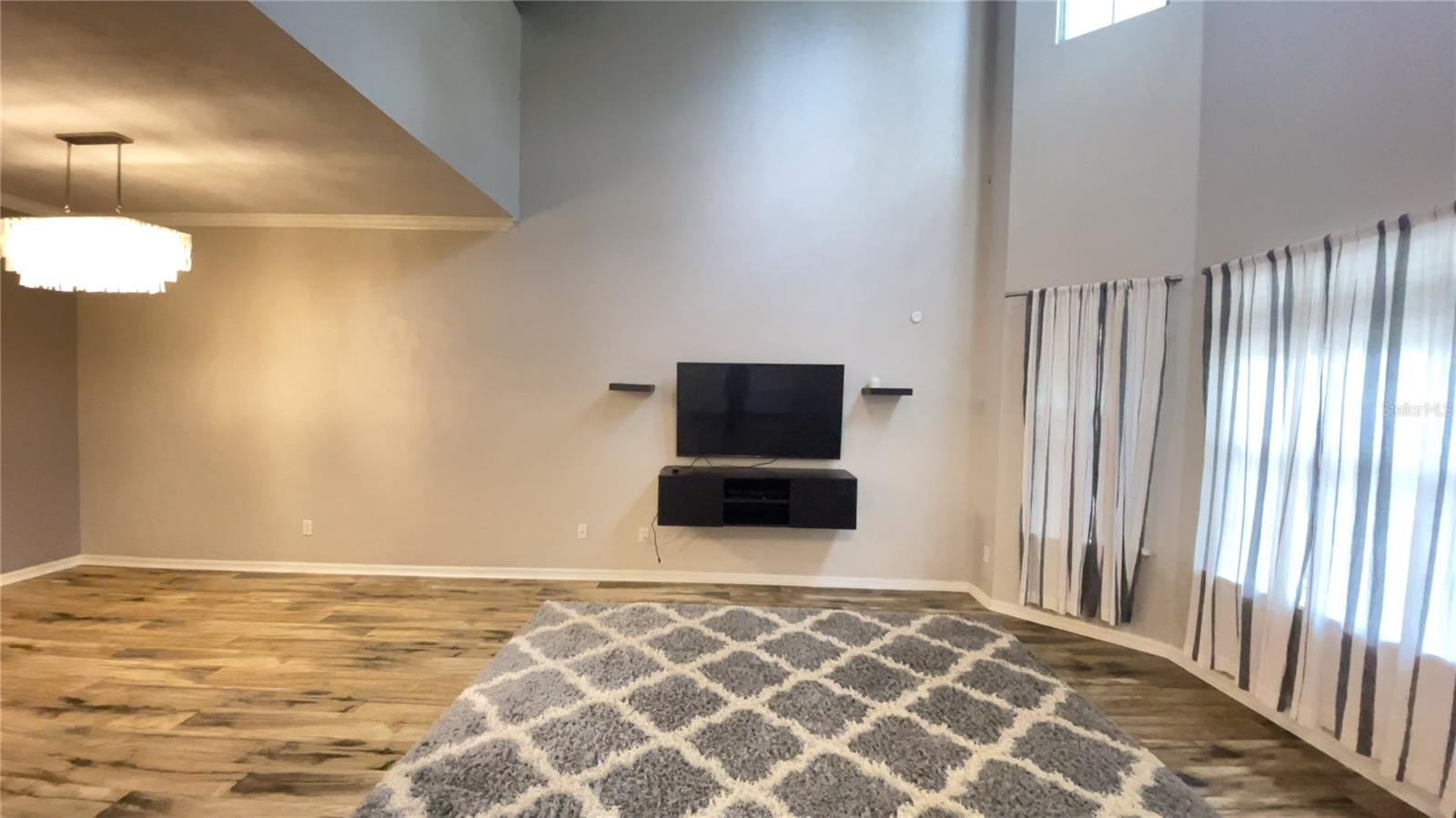 346 NW 50 BOULEVARD 346