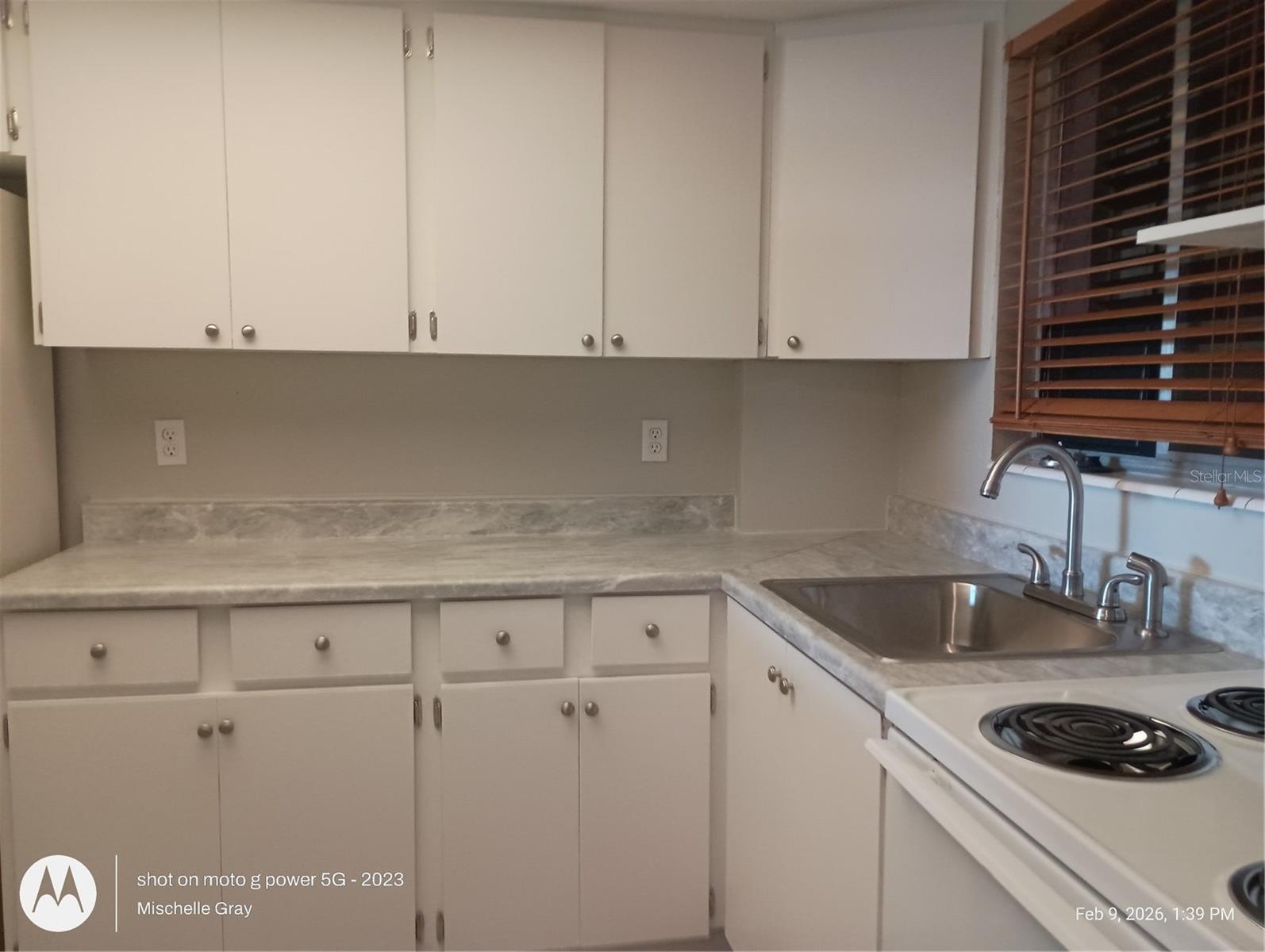 BAYSHORE ON THE LAKE APTS SEC 2 - Residential