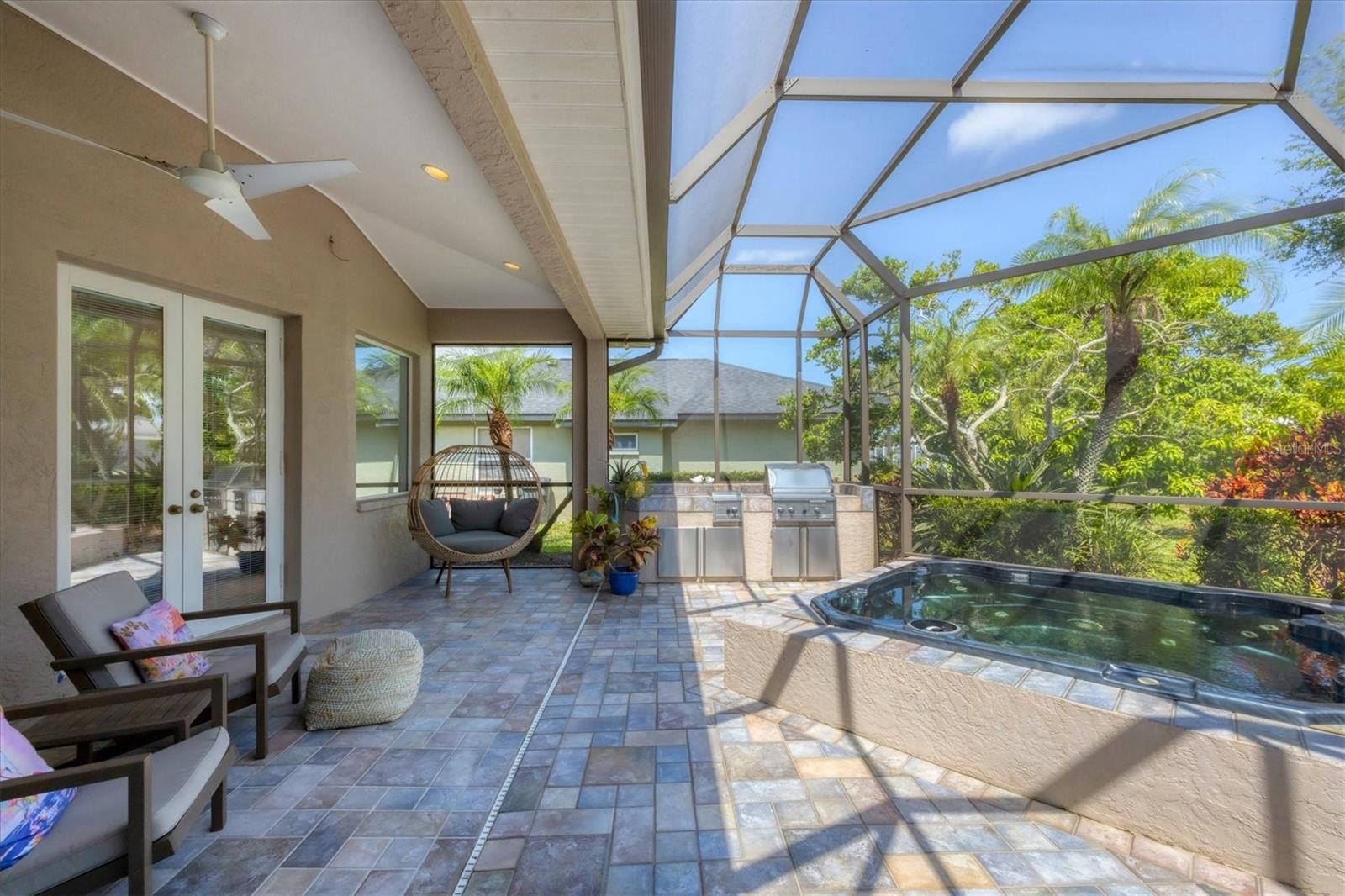 SORRENTO BAYSIDE - Residential