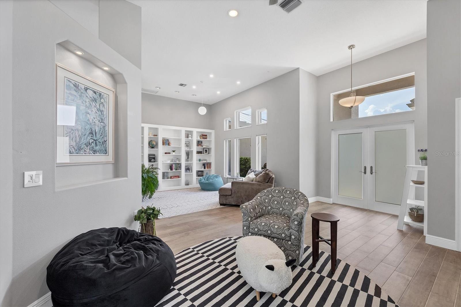 404 BAYSIDE LANE
