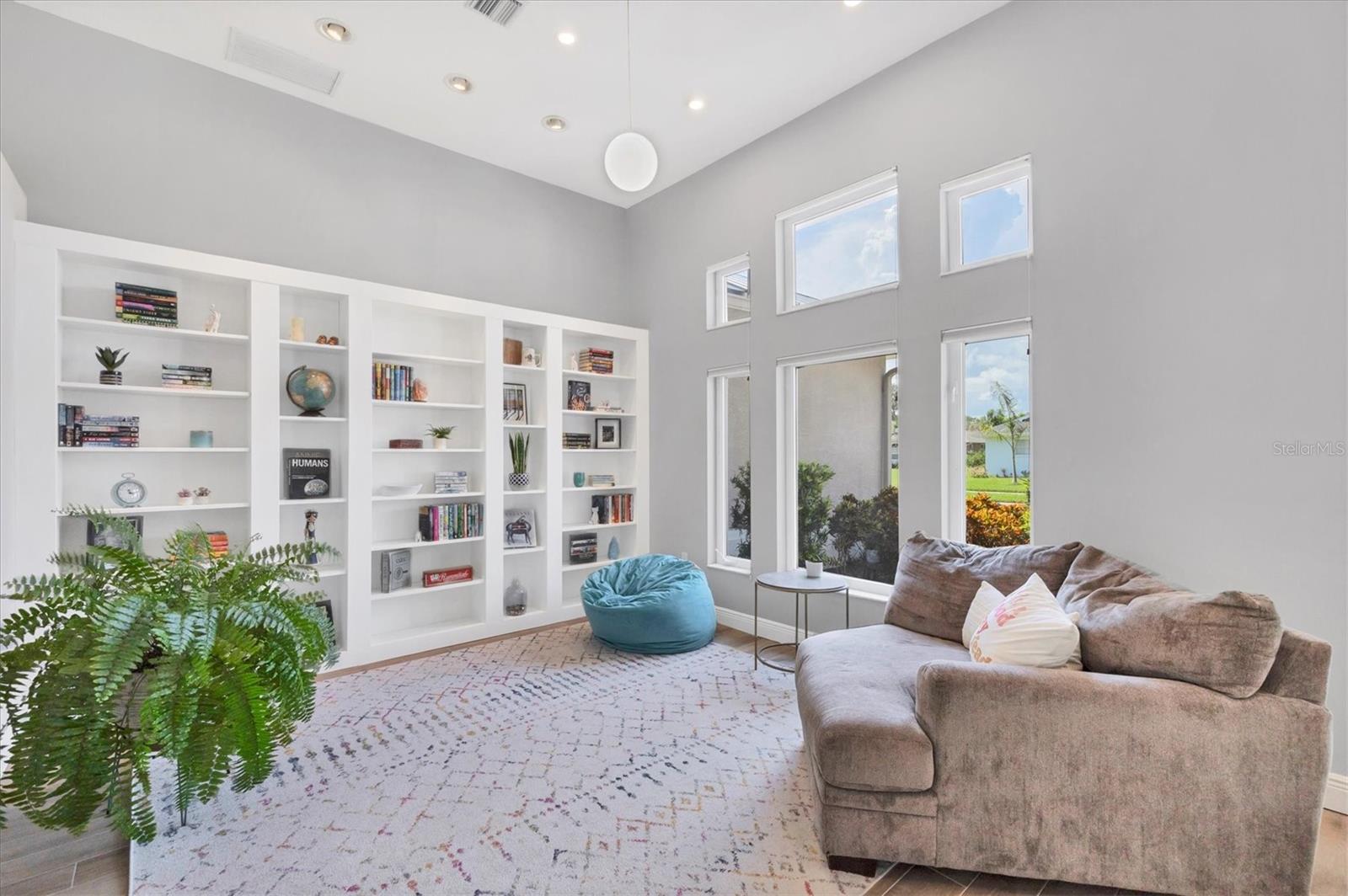 404 BAYSIDE LANE