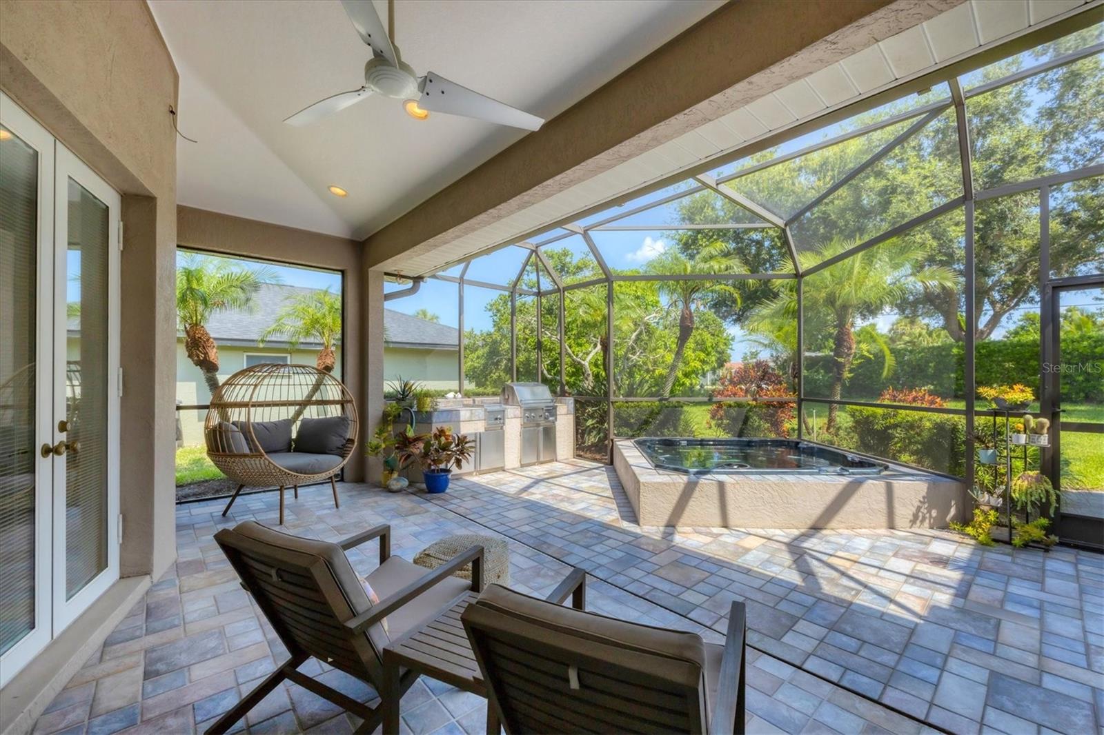 SORRENTO BAYSIDE - Residential