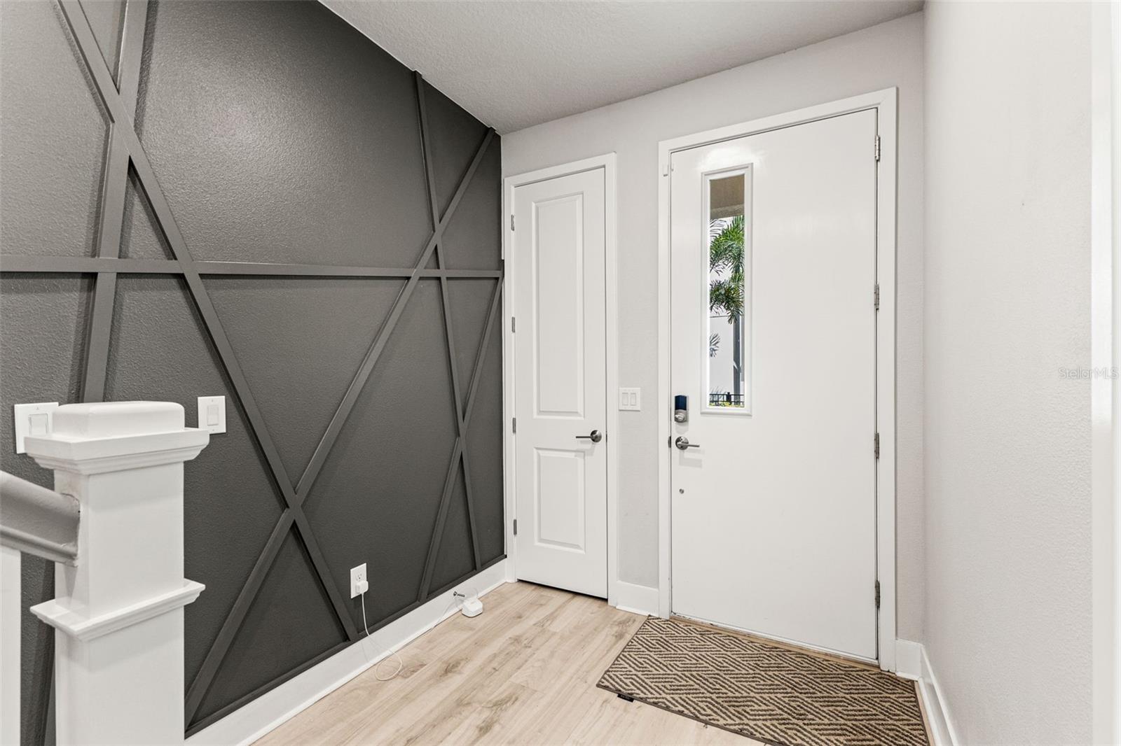 WESTSHORE VILLAGE TWNHMS - Residential