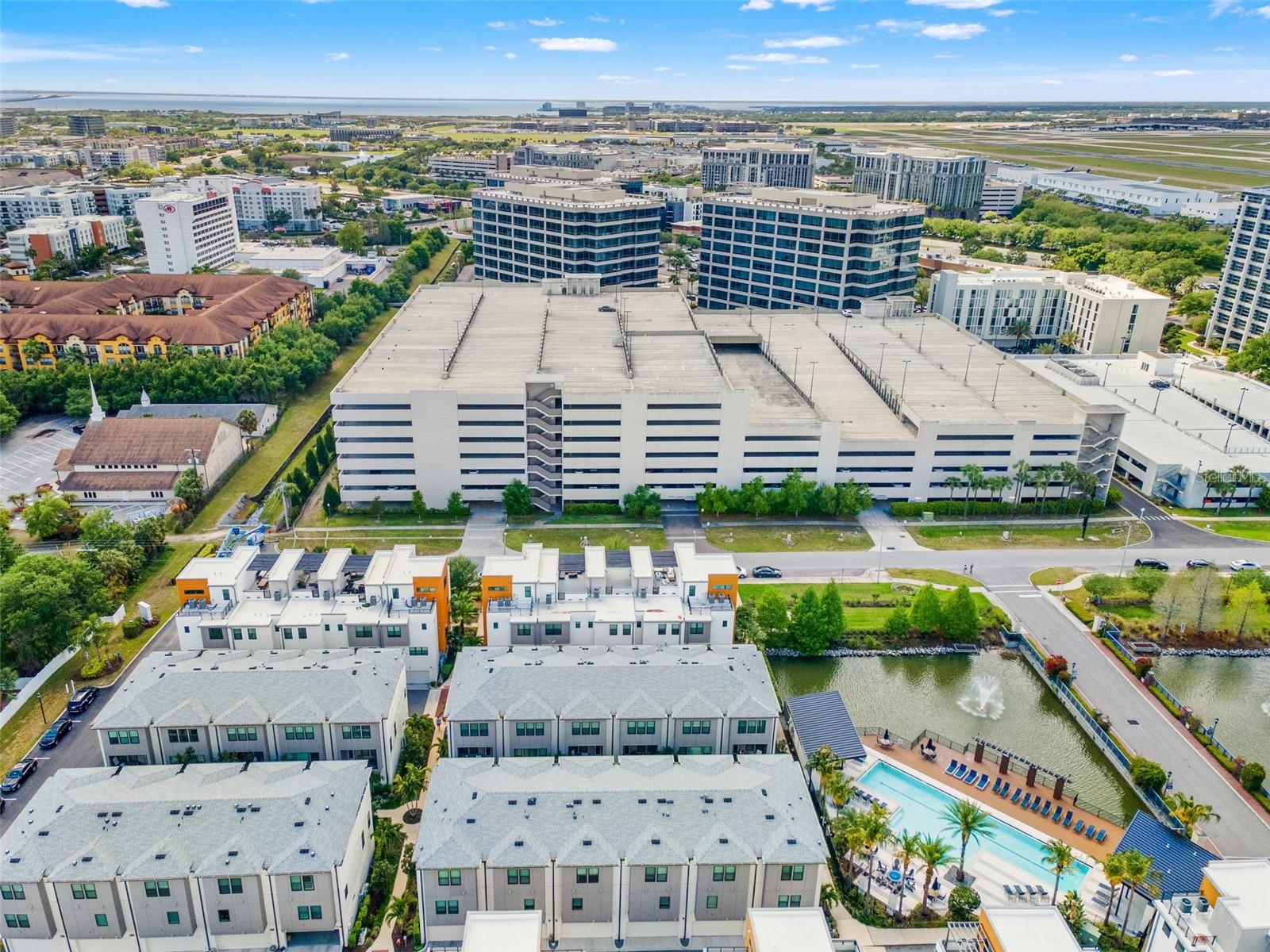 WESTSHORE VILLAGE TWNHMS - Residential