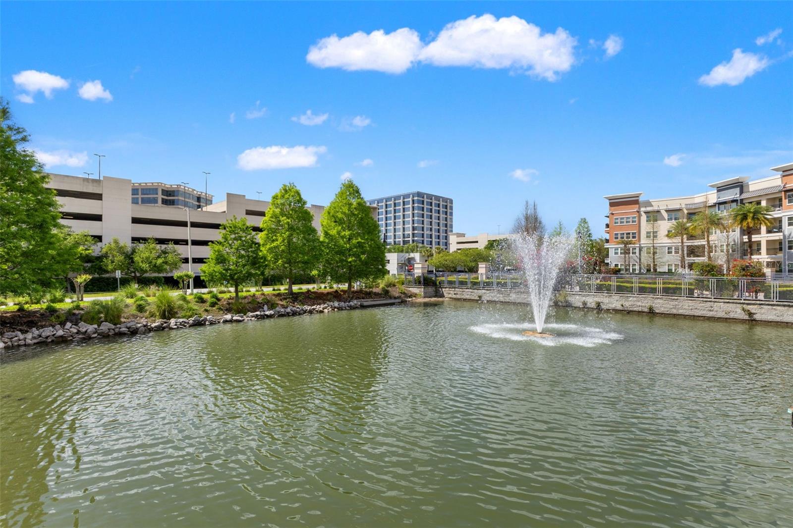 WESTSHORE VILLAGE TWNHMS - Residential