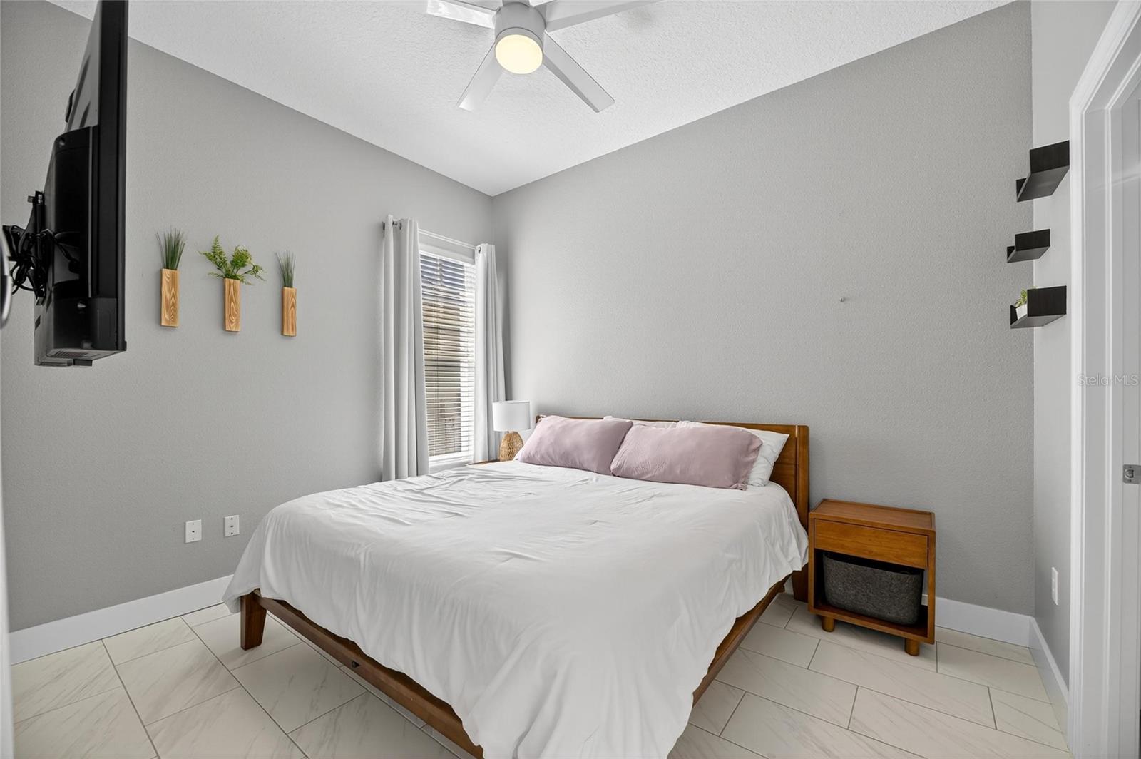 MIRABAY PH 1B-1/2A-1/3B-1 - Residential