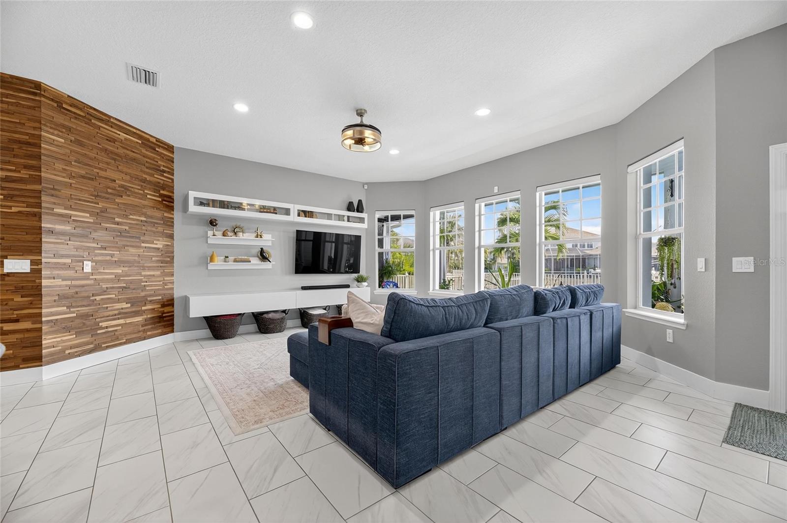MIRABAY PH 1B-1/2A-1/3B-1 - Residential