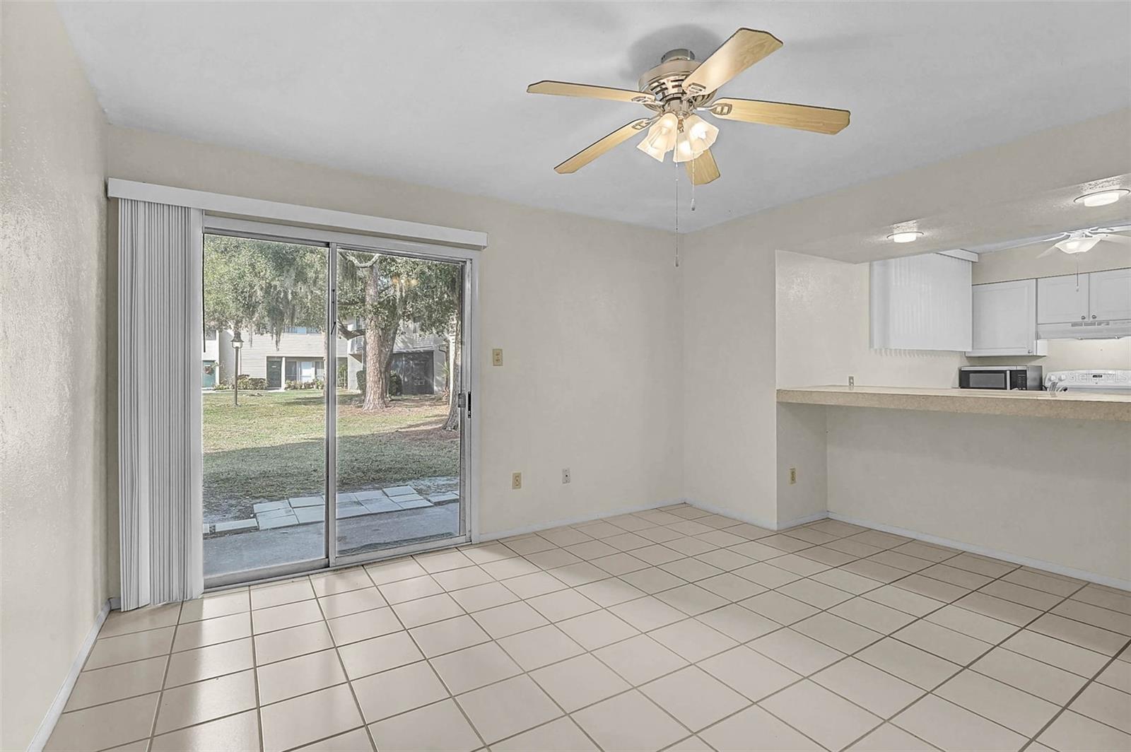 HIDDEN HOLLOW CONDO - Residential