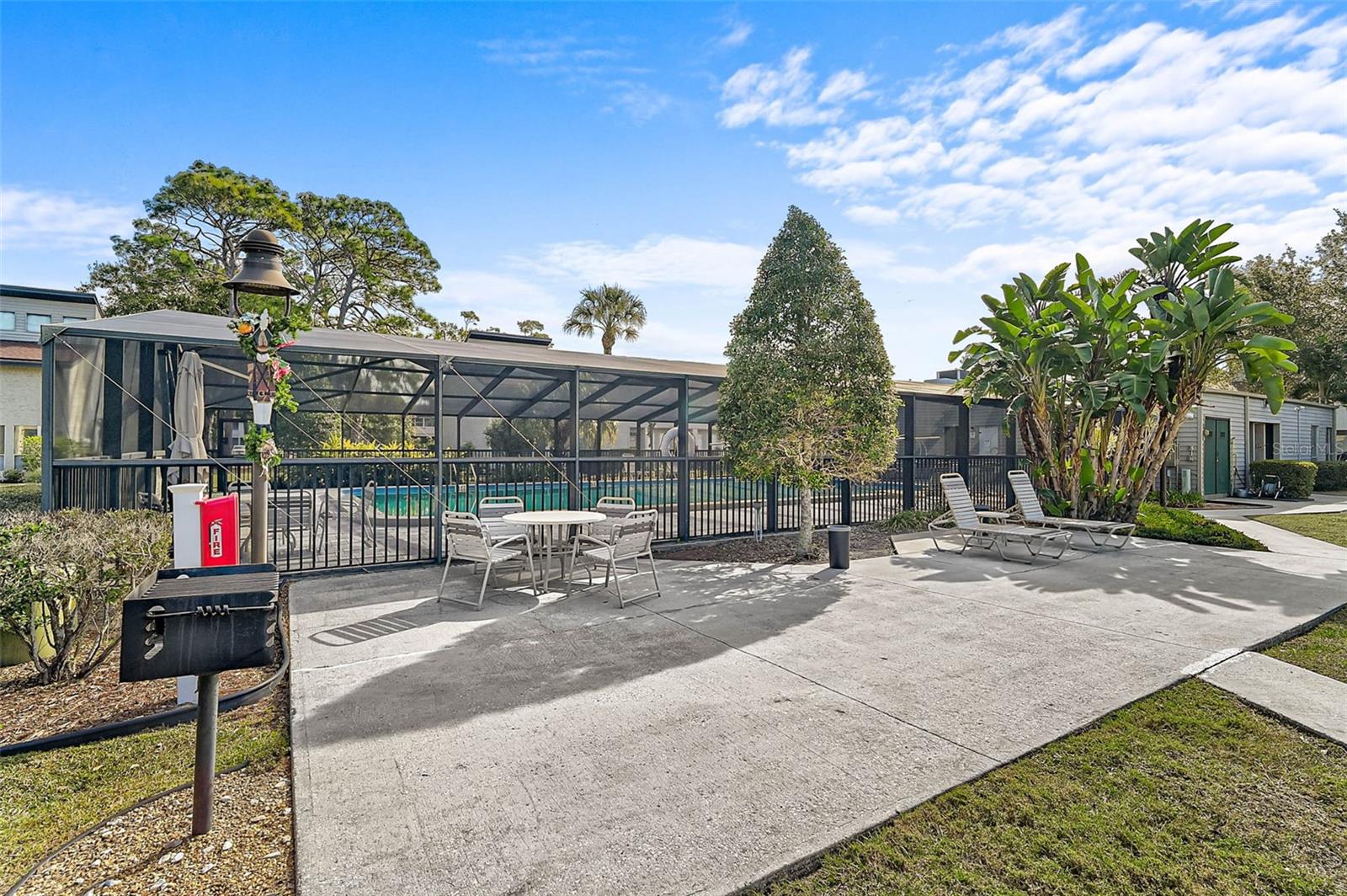 HIDDEN HOLLOW CONDO - Residential