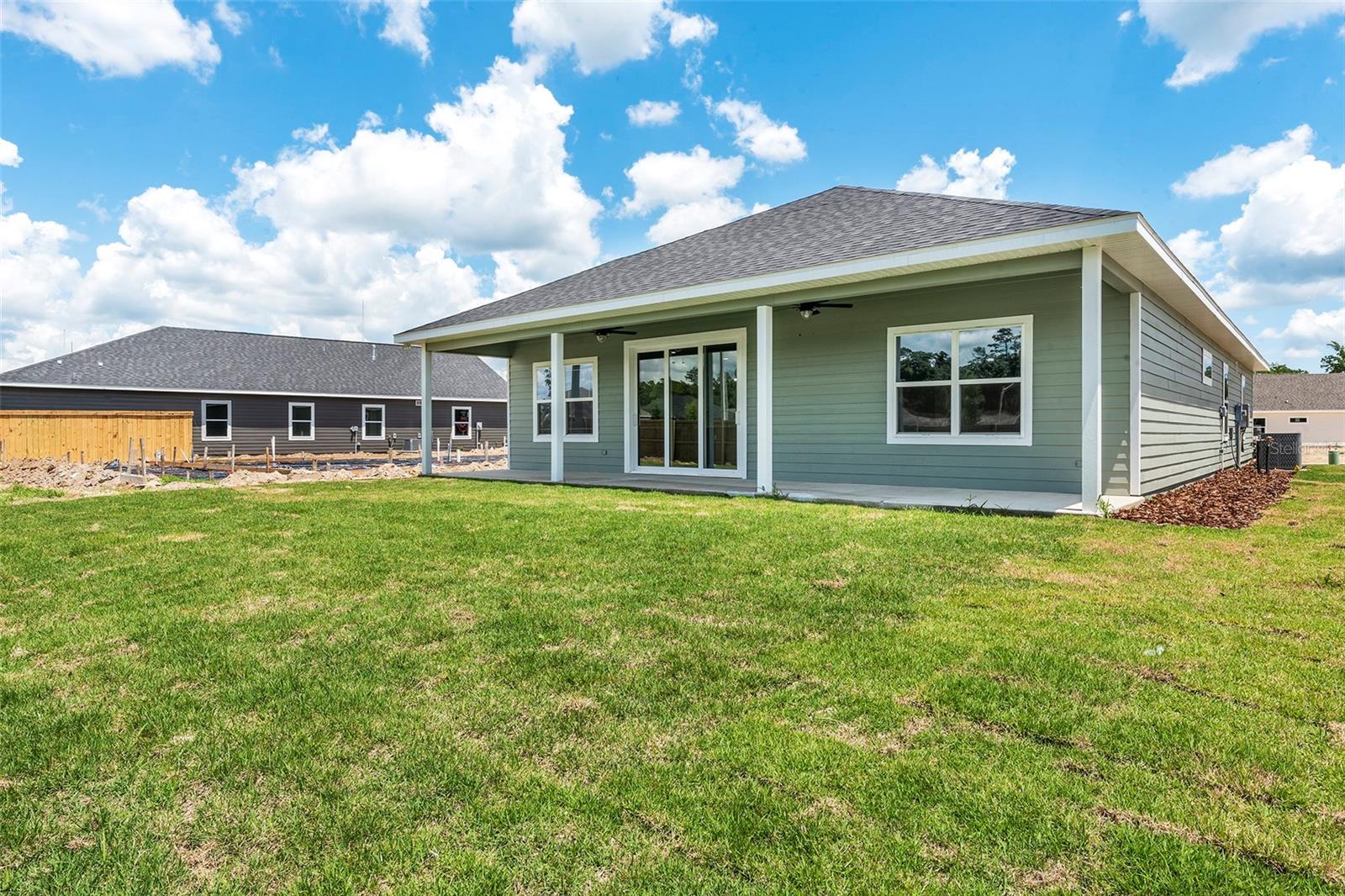 GRAND OAKS - Residential Lease