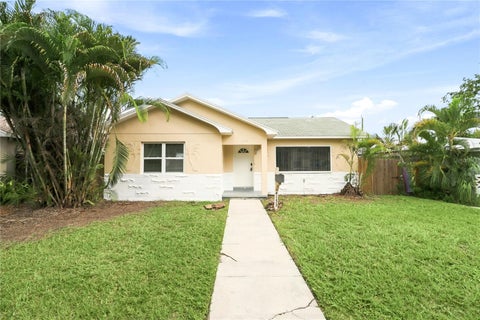 Photo of St Petersburg, FL 33713 (MLS # O6439585)