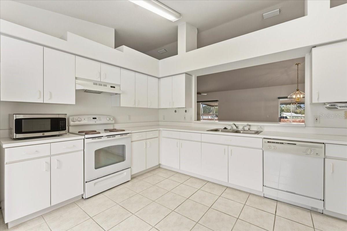 BOYETTE SPGS SEC A UNIT - Residential