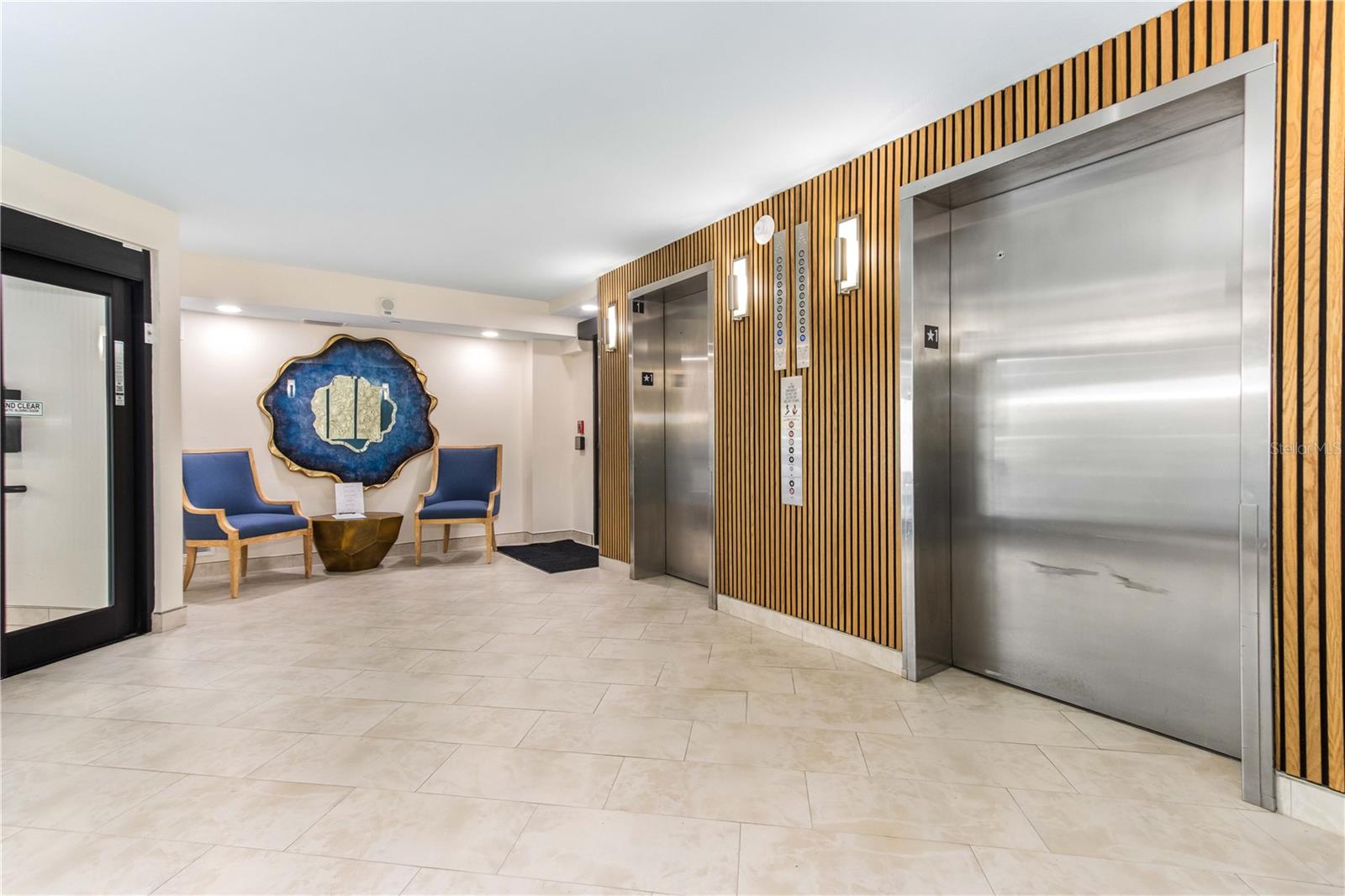 ISLAND WALK CONDO - Residential