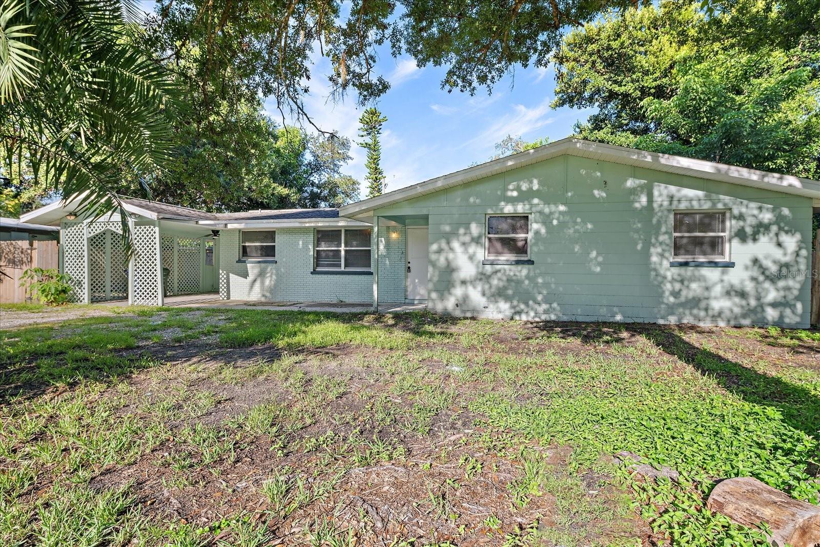 403 PINEWOOD AVENUE