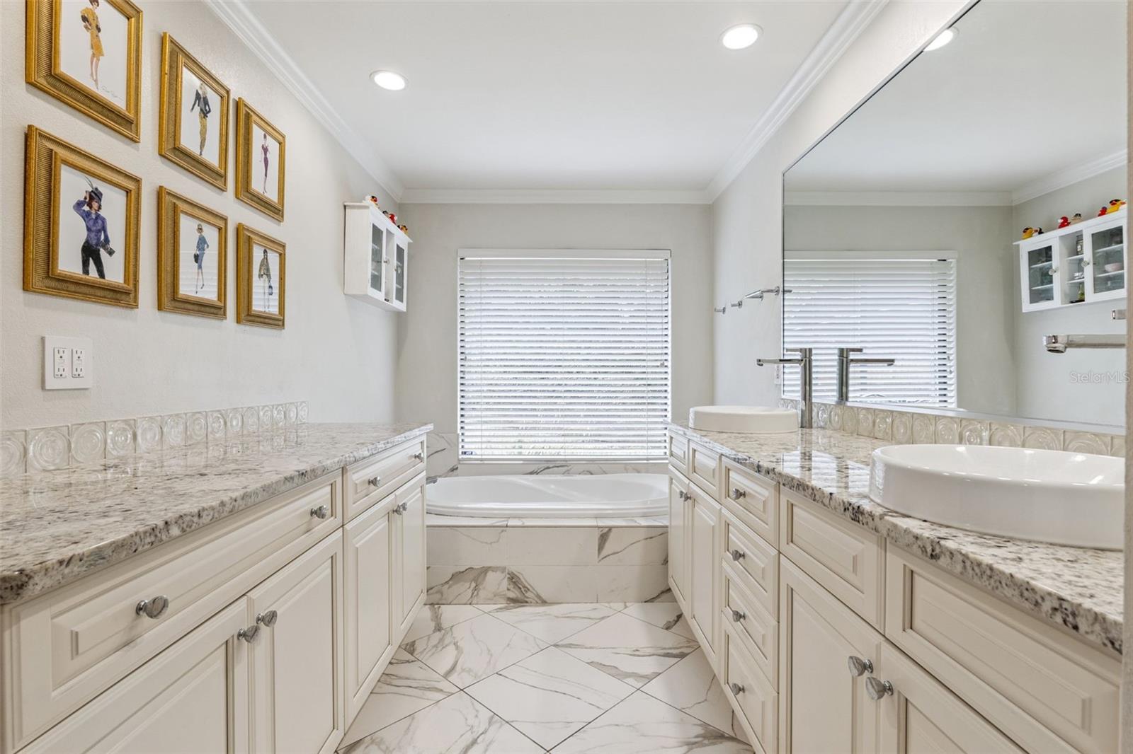 SWEETWATER OAKS SEC 13 - Residential