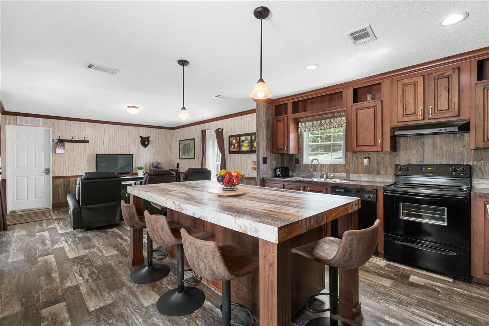 14181 SE 211TH COURT