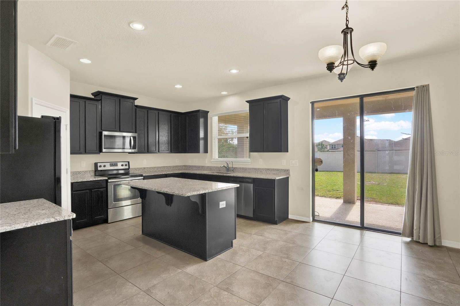 2200 RAPOLLO DRIVE