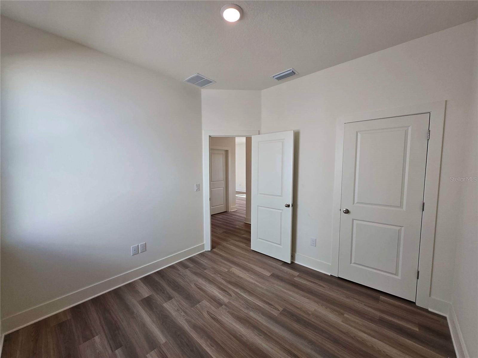 ARBOR MEADOWS - Residential