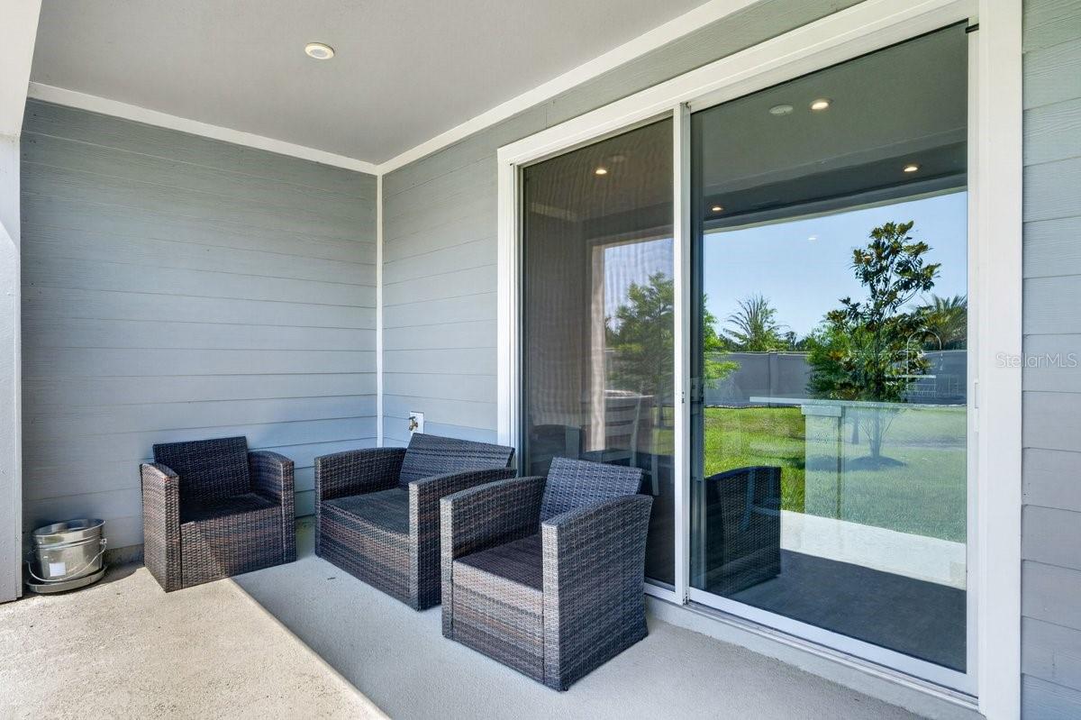 SEMINOLE PALMS - Residential