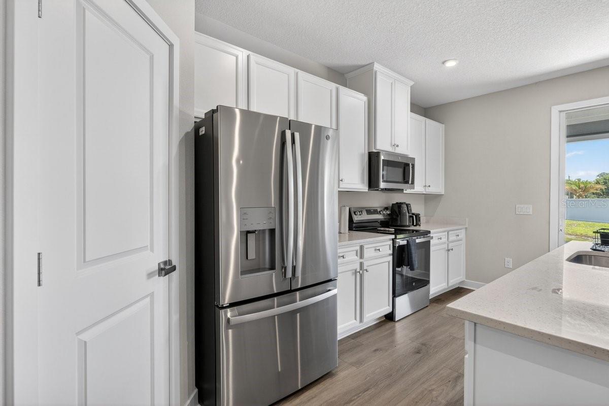 SEMINOLE PALMS - Residential