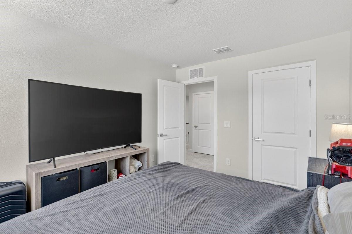 SEMINOLE PALMS - Residential