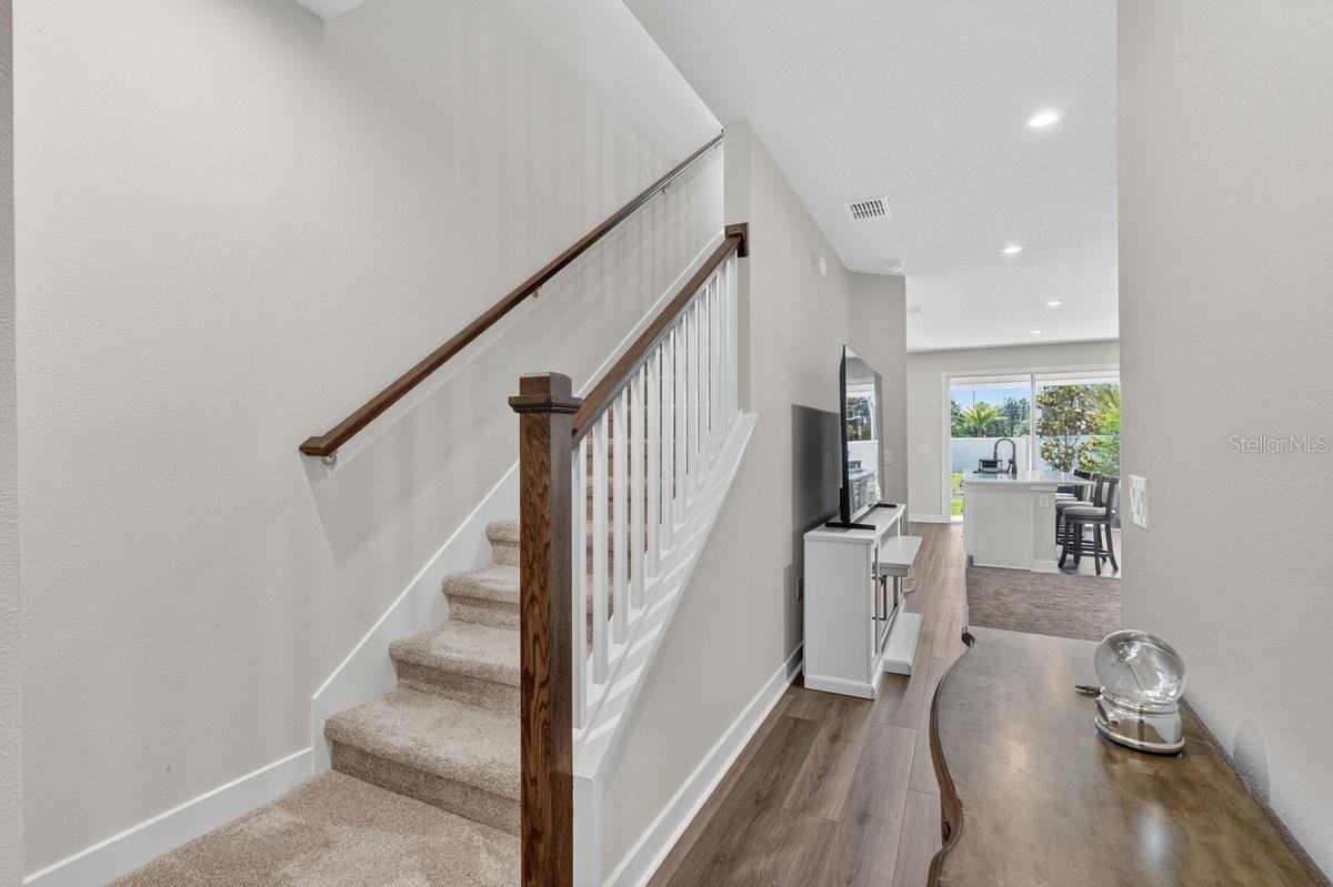 SEMINOLE PALMS - Residential