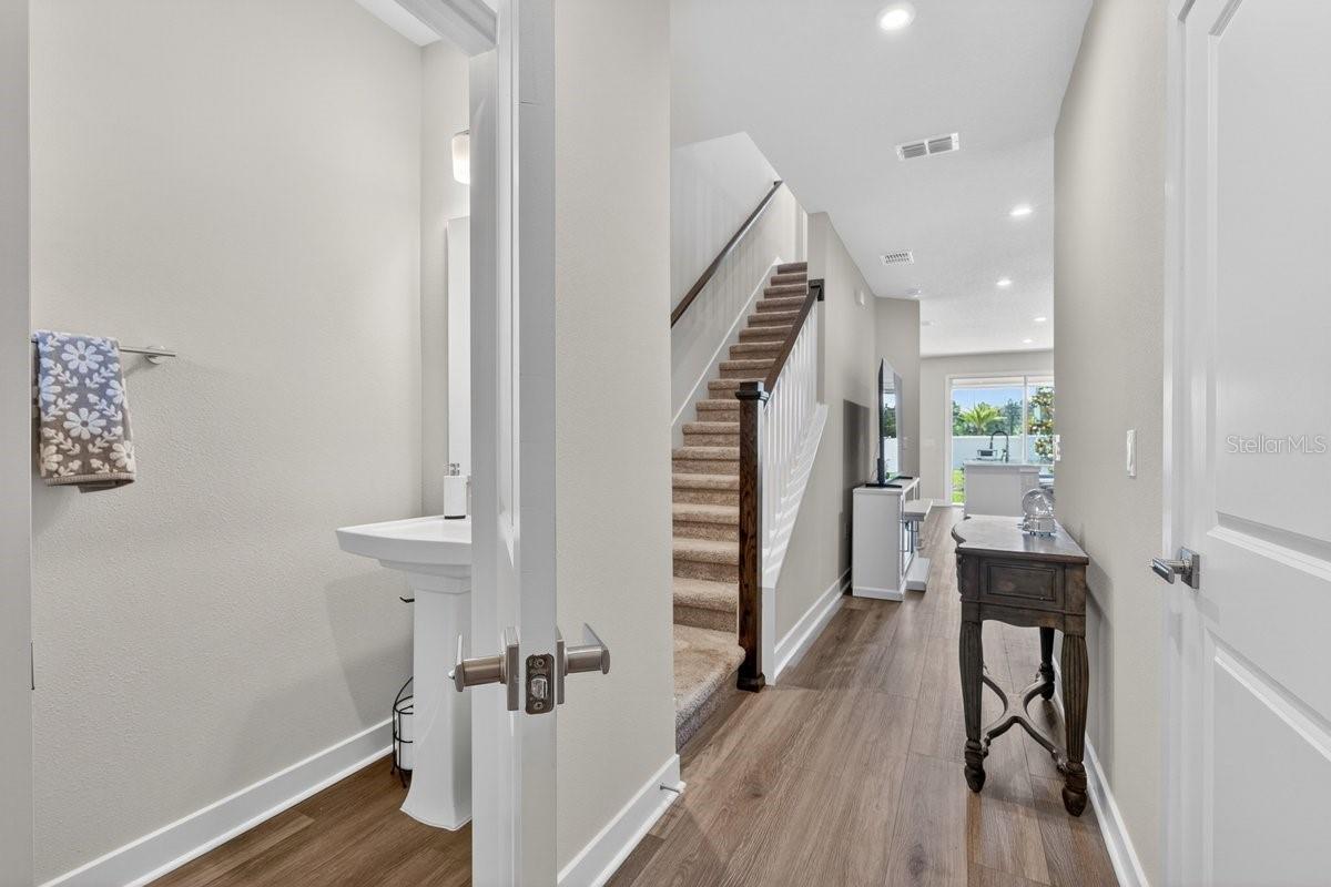 SEMINOLE PALMS - Residential