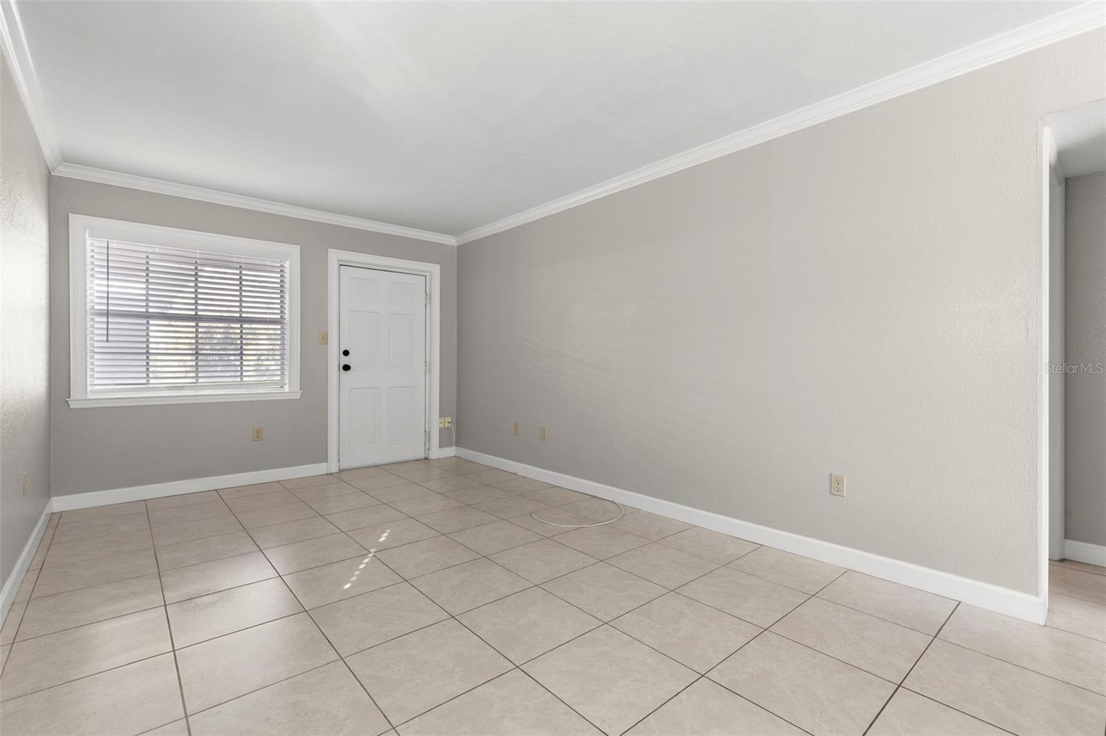 TAMPA BAYSHORE VILLAS CONDOMIN - Residential Lease