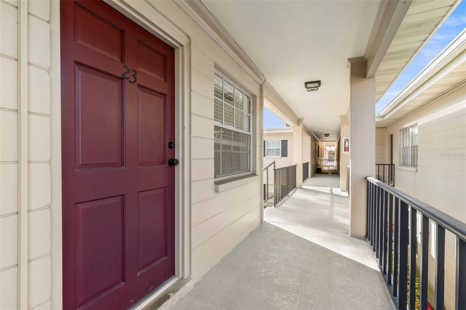 TAMPA BAYSHORE VILLAS CONDOMIN - Residential Lease