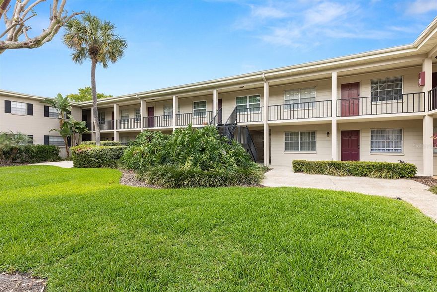 Location, location, location! Just blocks from Bayshore Blvd, this perfectly located SECOND floor condo is ready for its next resident. Updated
granite counters, modern kitchen appliances and many updated features make this the ideal place to call home! Common laundry. 1 reserved
parking space (with guest spots available first come, first serve). 12 month minimum lease. Condo board approval is required prior to occupancy. No pets, per the association. Water, sewer, trash included with the rent! Call or text to schedule a viewing today!