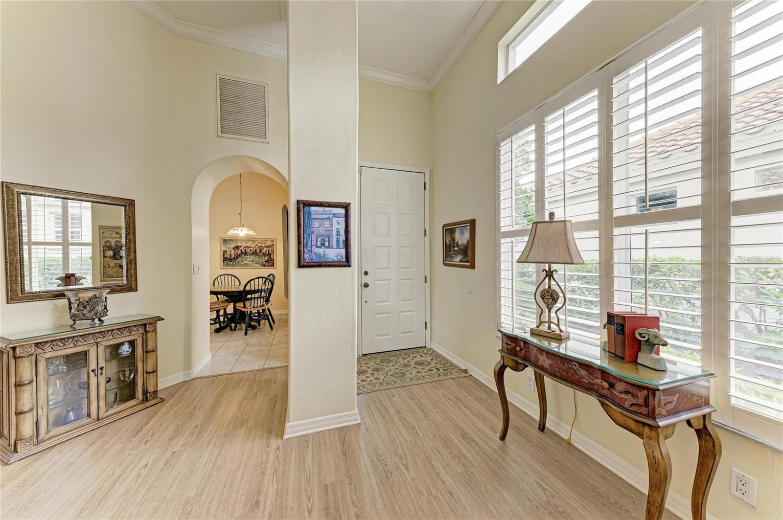 3883 ALAMANDA DRIVE