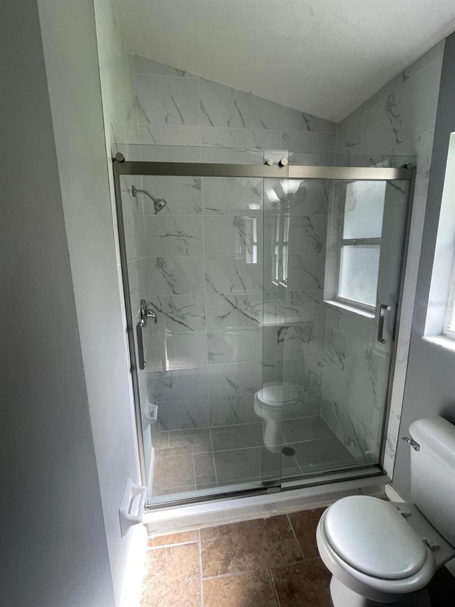 MADISON PARK SUB - Residential Lease