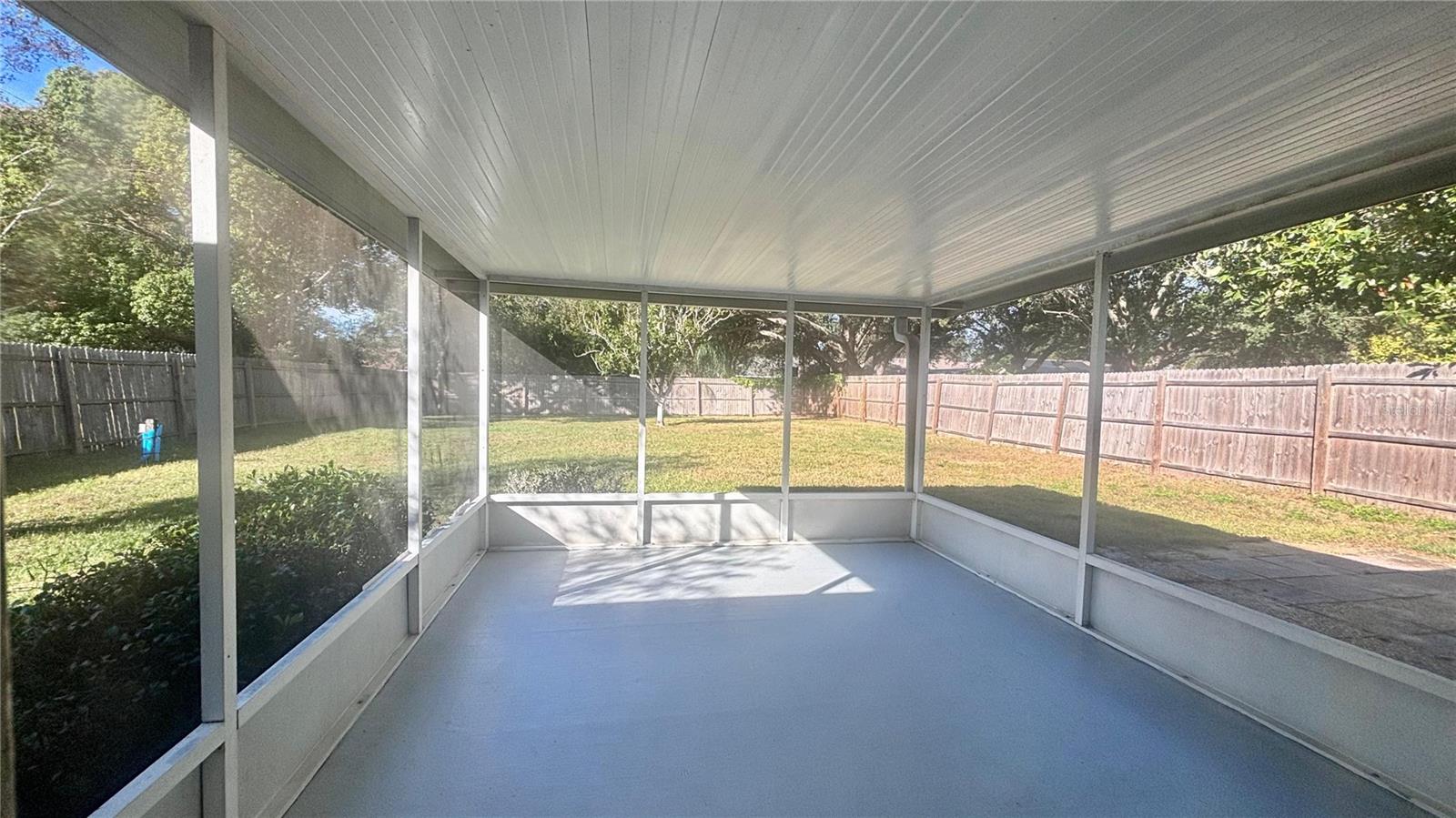 MADISON PARK SUB - Residential Lease