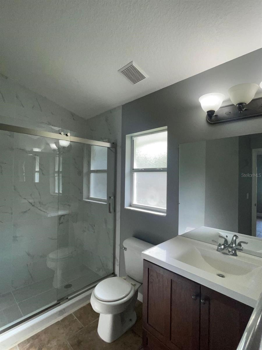 MADISON PARK SUB - Residential Lease